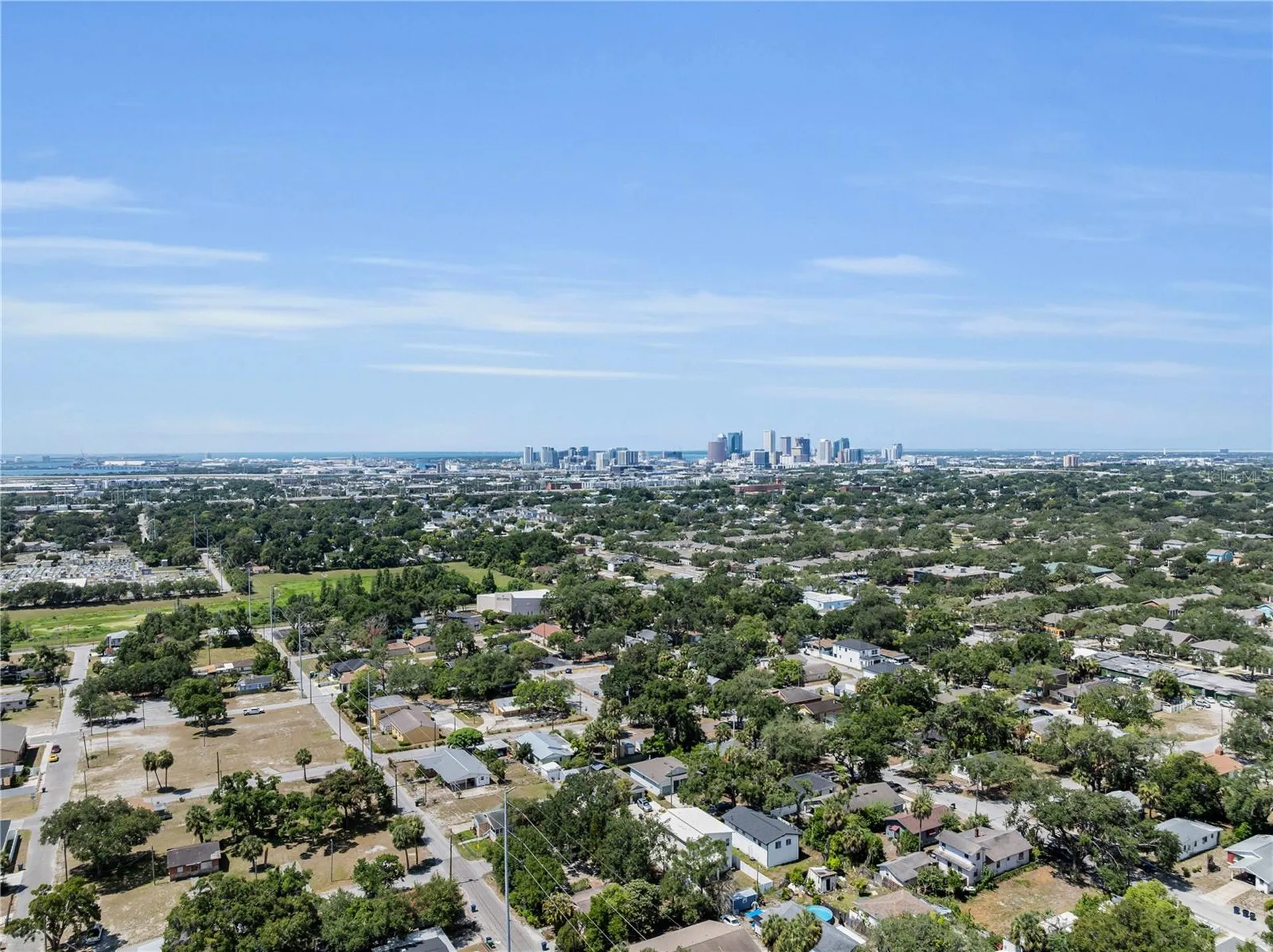 2404 Cassell Tampa FL 33605