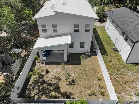 2404 Cassell Tampa FL 33605