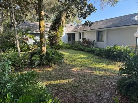 88 Freeport Lane Palm Coast FL 32137