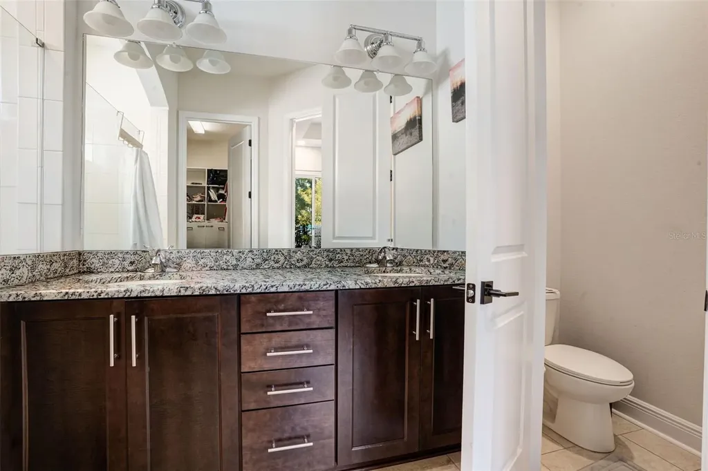 5285 Twinflower Lane Sarasota FL 34233