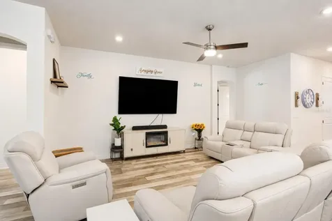 5285 Twinflower Lane Sarasota FL 34233
