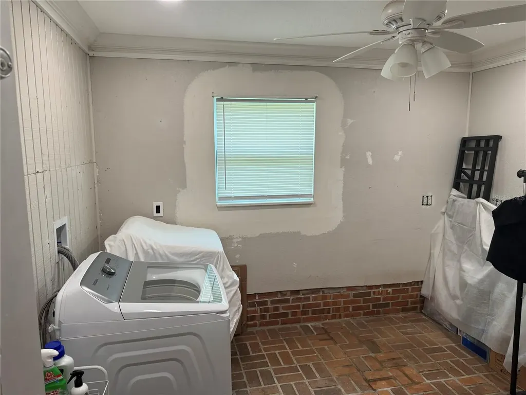 6718 Donald Avenue Tampa FL 33614