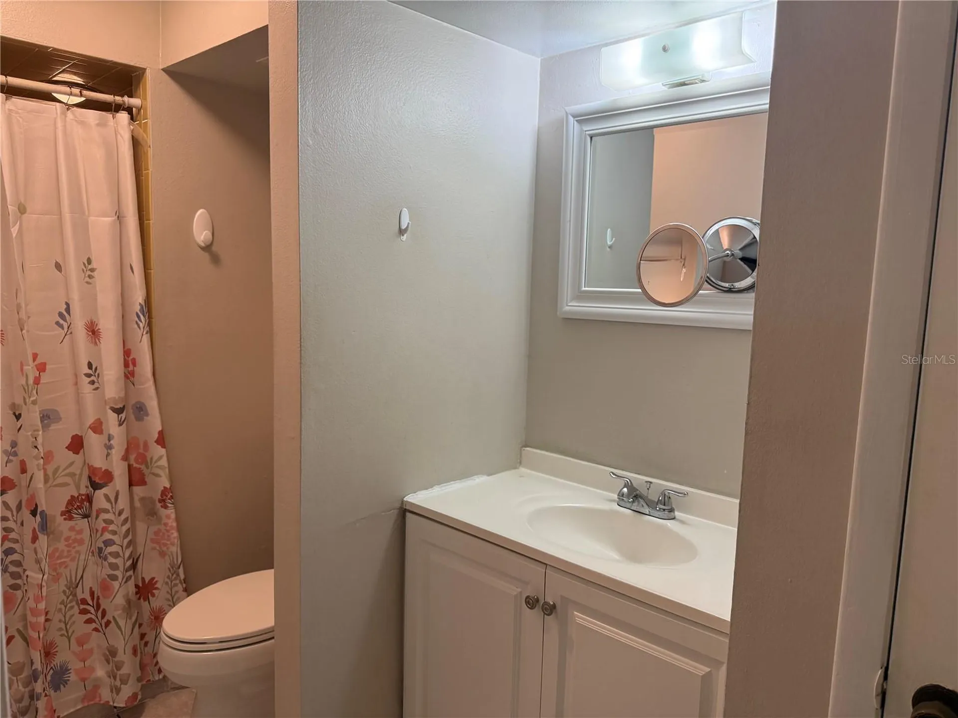 6718 Donald Avenue Tampa FL 33614