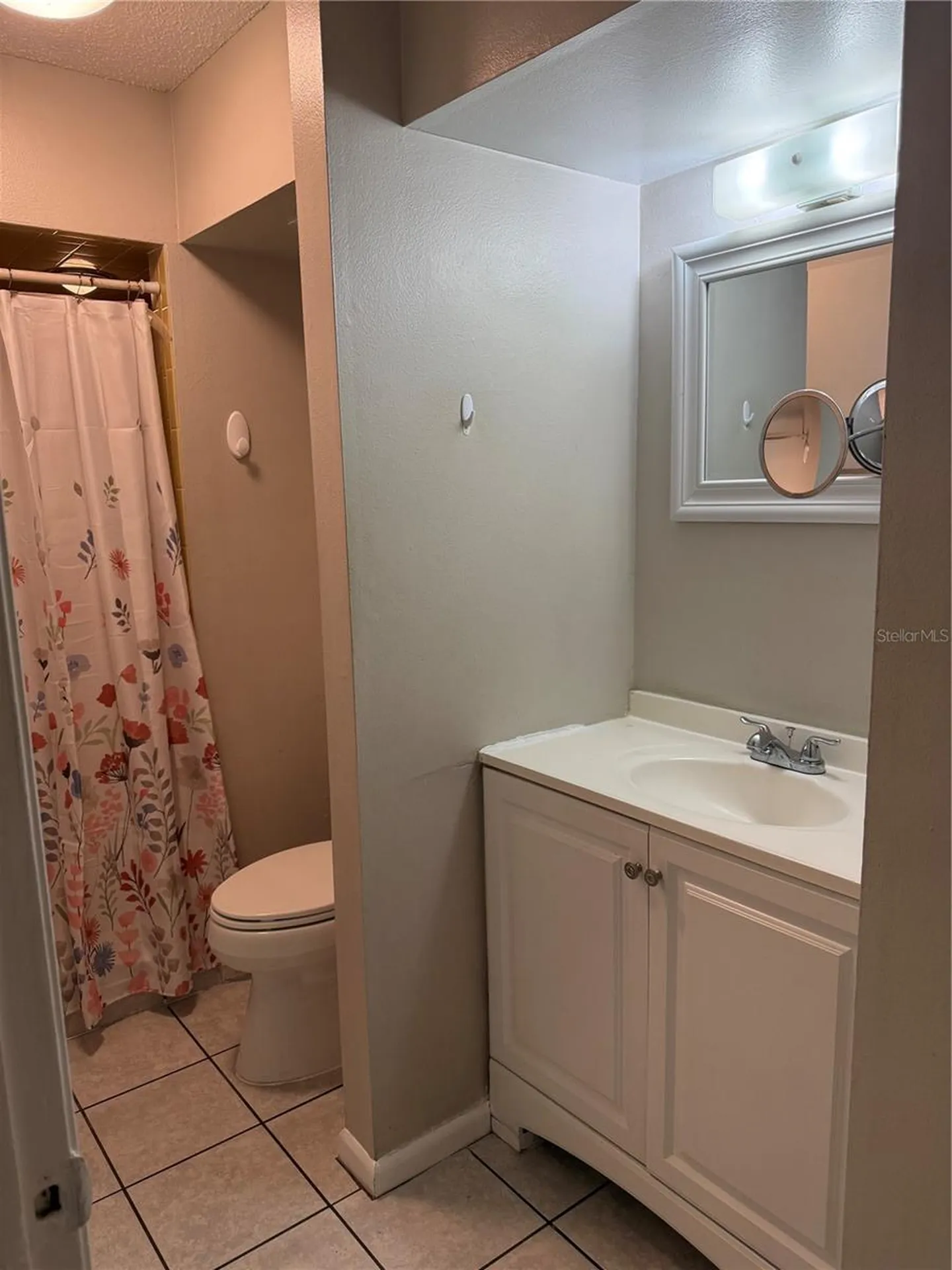 6718 Donald Avenue Tampa FL 33614