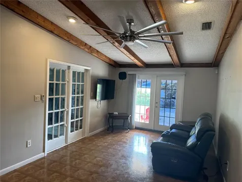6718 Donald Avenue Tampa FL 33614