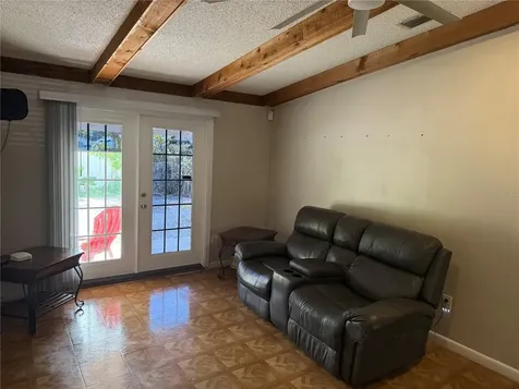 6718 Donald Avenue Tampa FL 33614