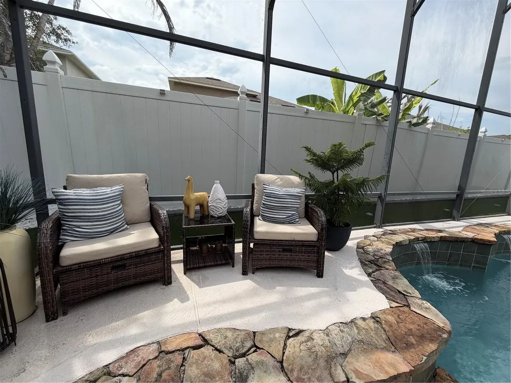 9305 Green Dragon Street Orlando FL 32827