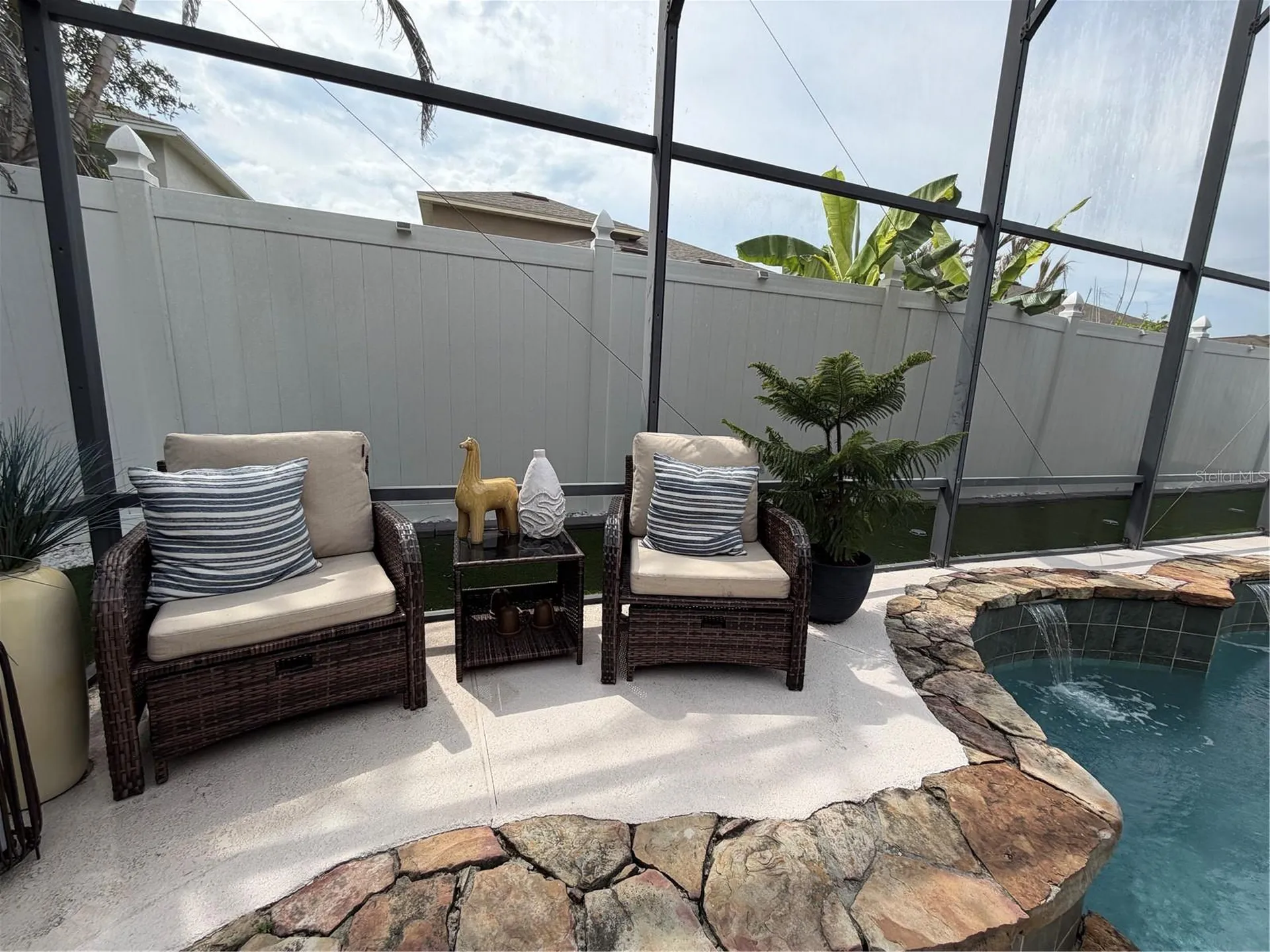 9305 Green Dragon Street Orlando FL 32827