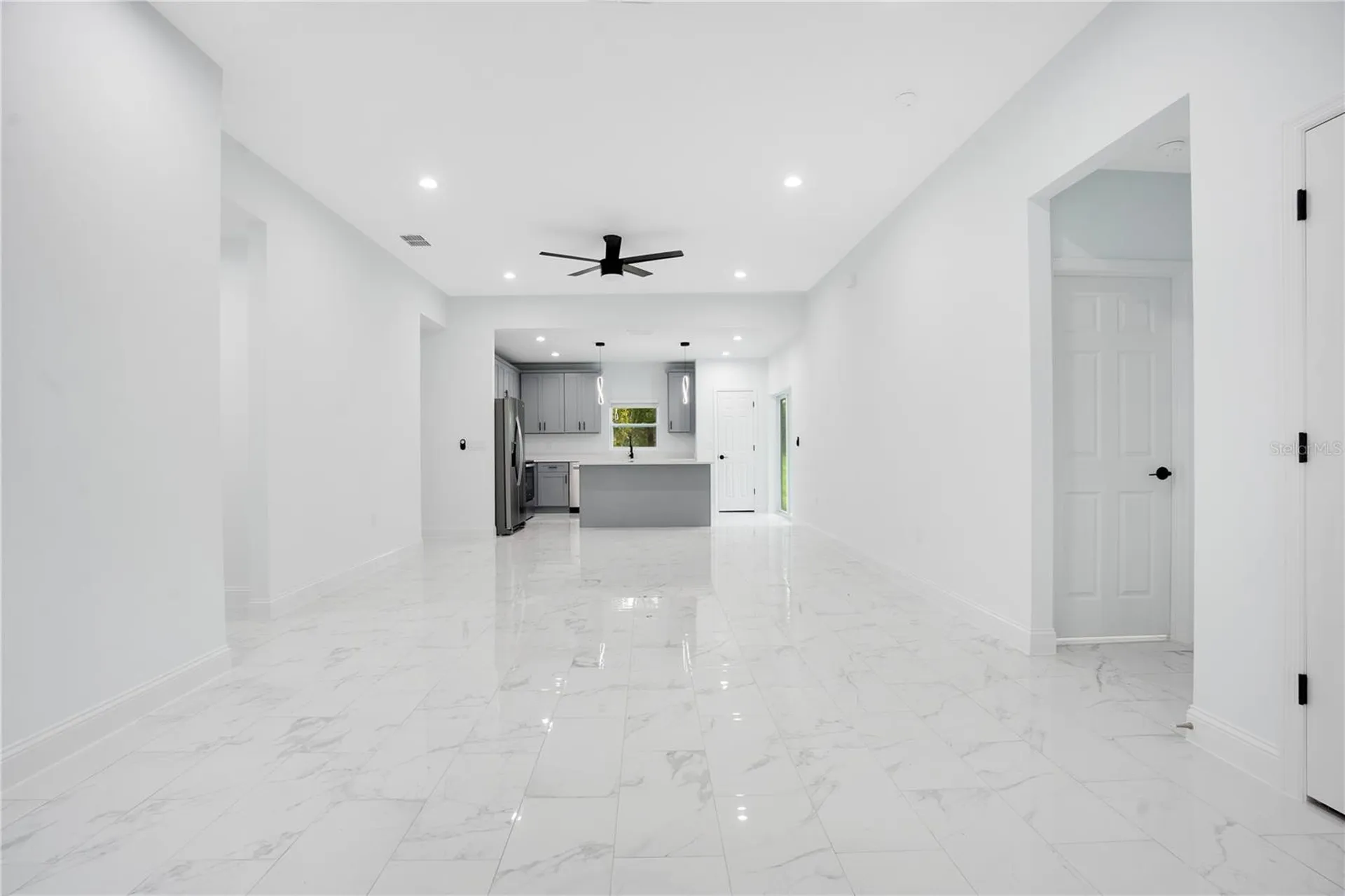 1903 Van Allen Circle Deltona FL 32738