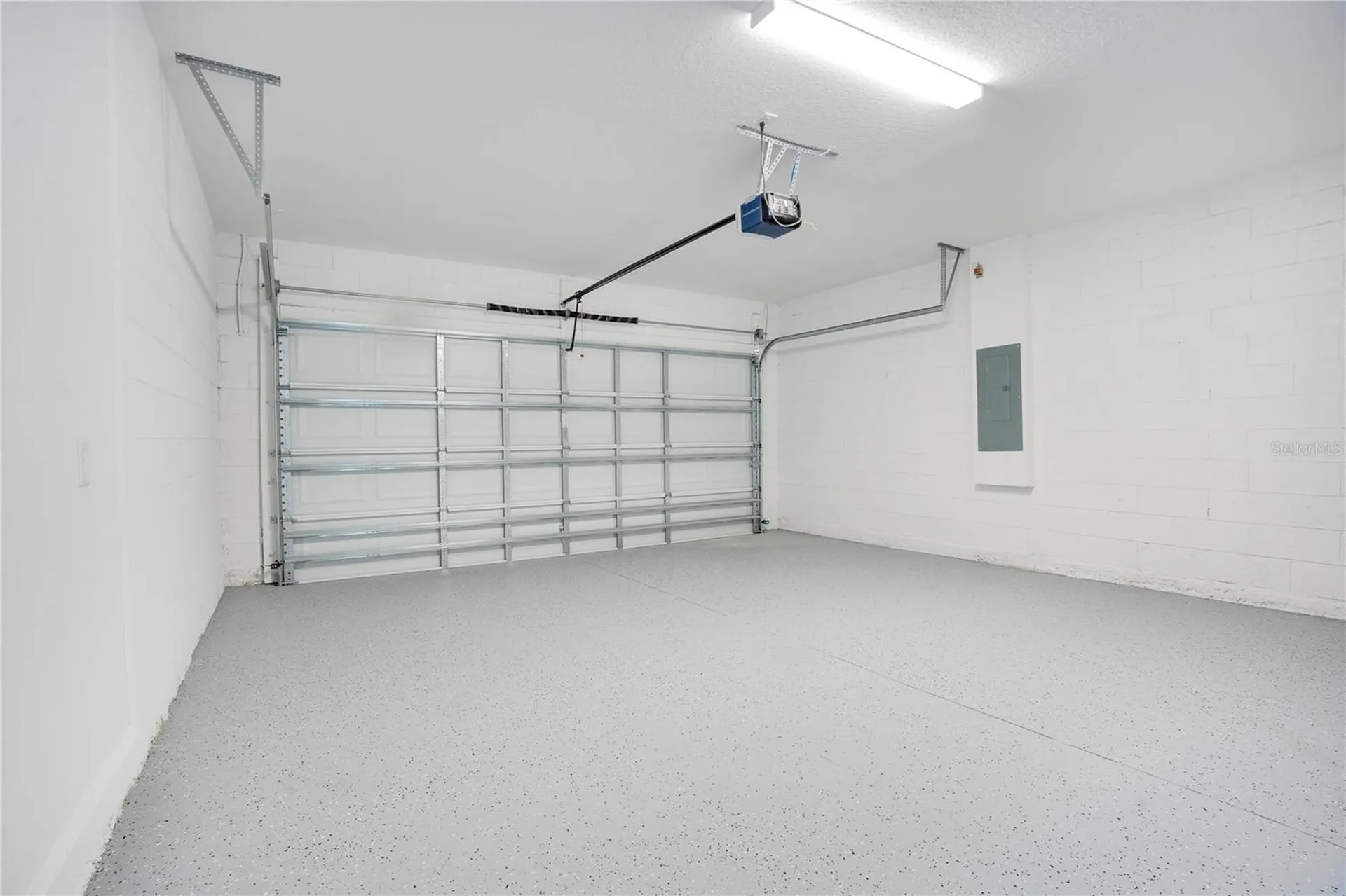 1903 Van Allen Circle Deltona FL 32738