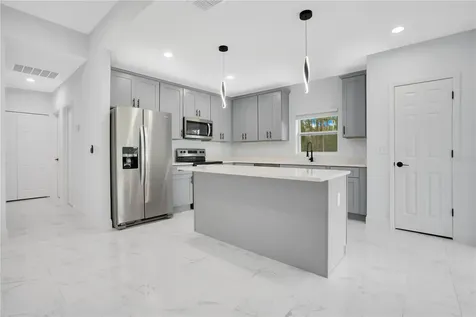 1903 Van Allen Circle Deltona FL 32738