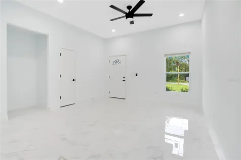 1903 Van Allen Circle Deltona FL 32738