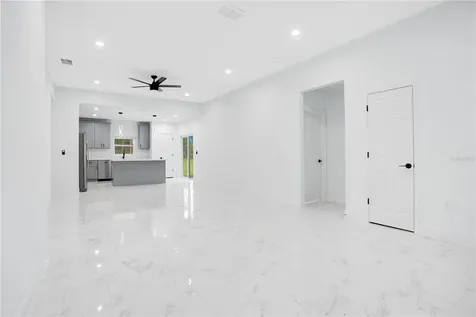1903 Van Allen Circle Deltona FL 32738