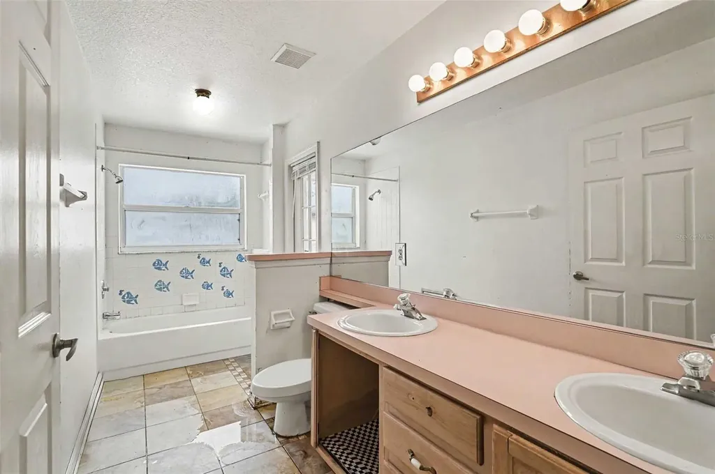 4716 Spaniel Street Orlando FL 32818
