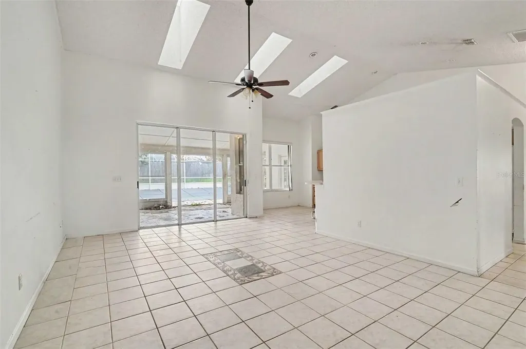 4716 Spaniel Street Orlando FL 32818