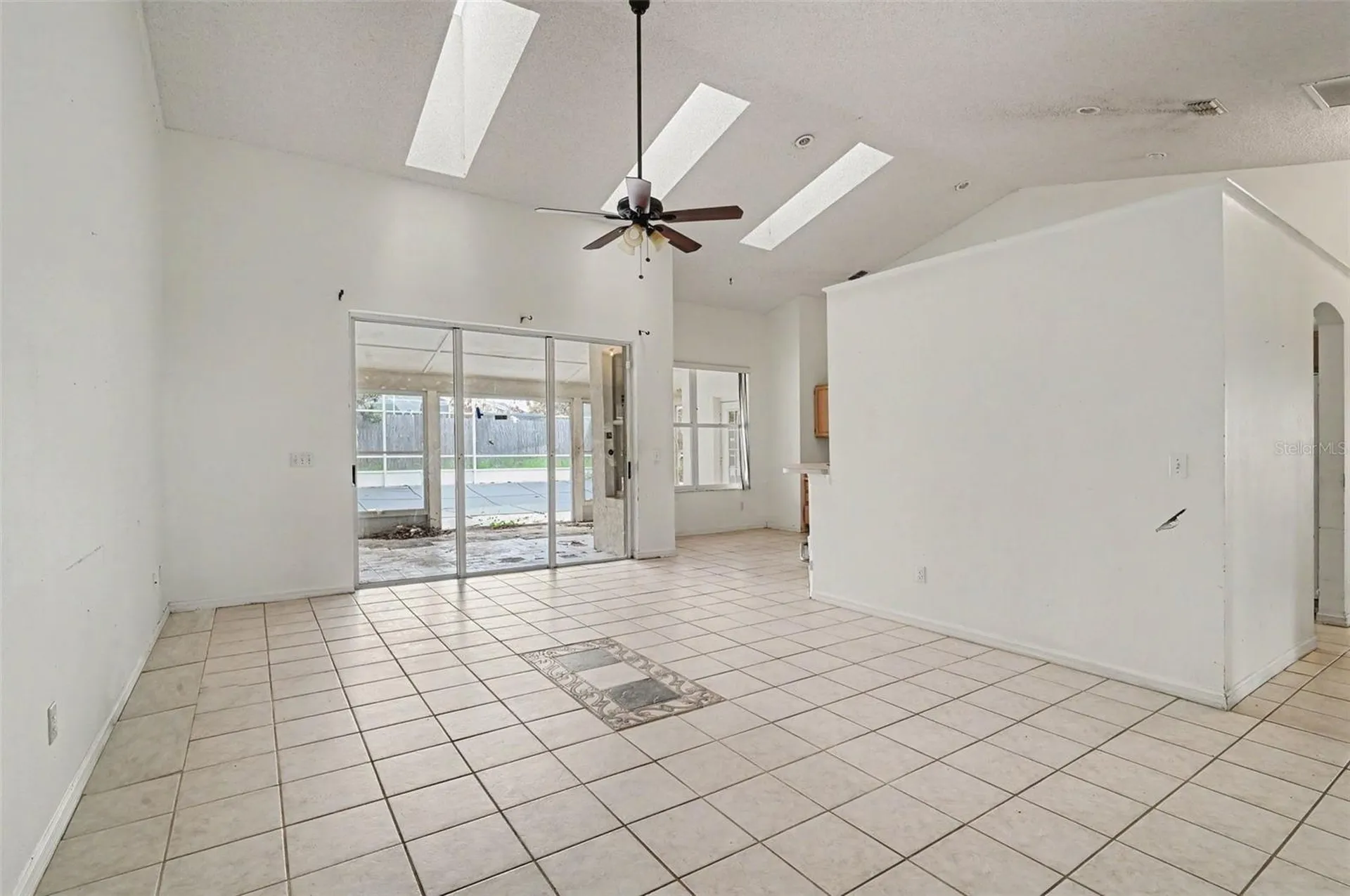 4716 Spaniel Street Orlando FL 32818