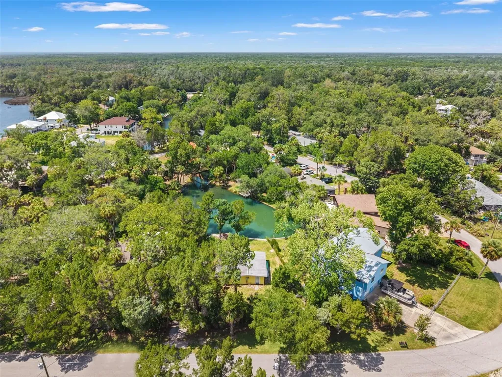 6053 Palm Creek Drive Weeki Wachee FL 34607