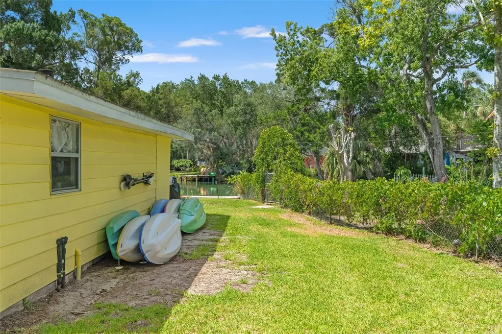6053 Palm Creek Drive Weeki Wachee FL 34607