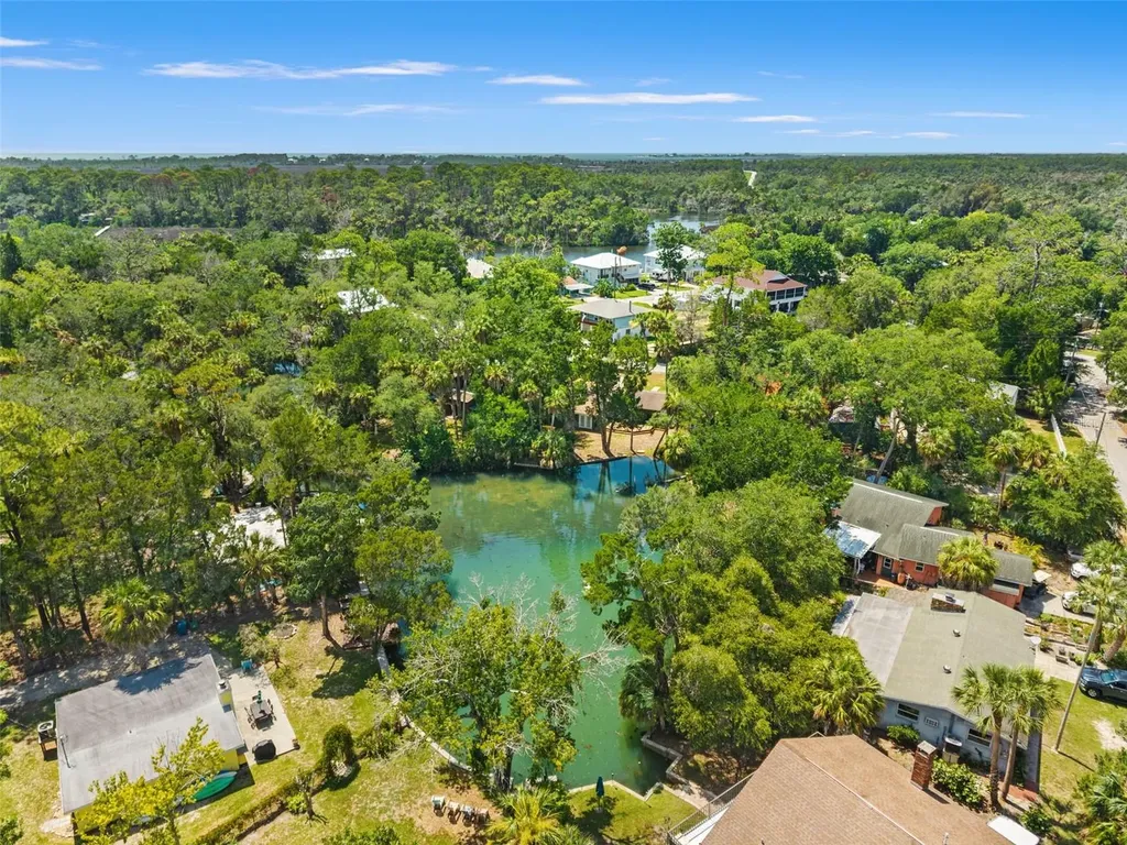 6053 Palm Creek Drive Weeki Wachee FL 34607
