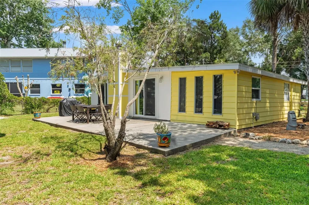 6053 Palm Creek Drive Weeki Wachee FL 34607