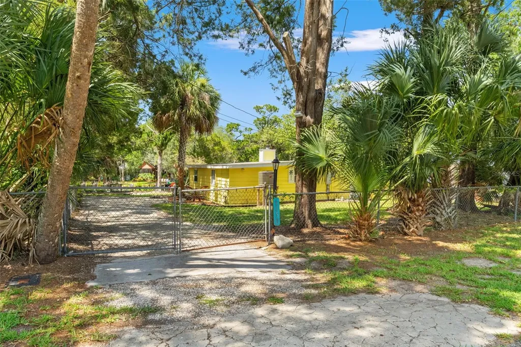 6053 Palm Creek Drive Weeki Wachee FL 34607