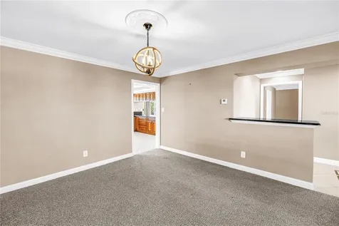 1820 Tanglewood Drive NE St Petersburg FL 33702