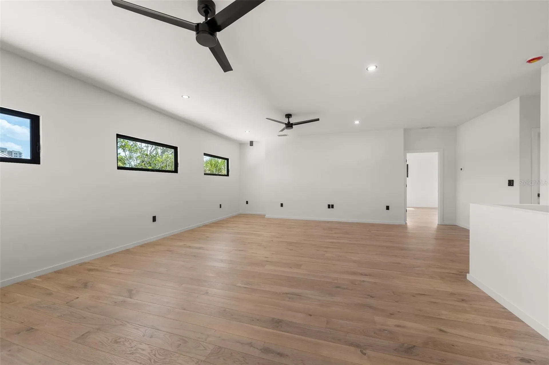 1681 Oak Street Sarasota FL 34236