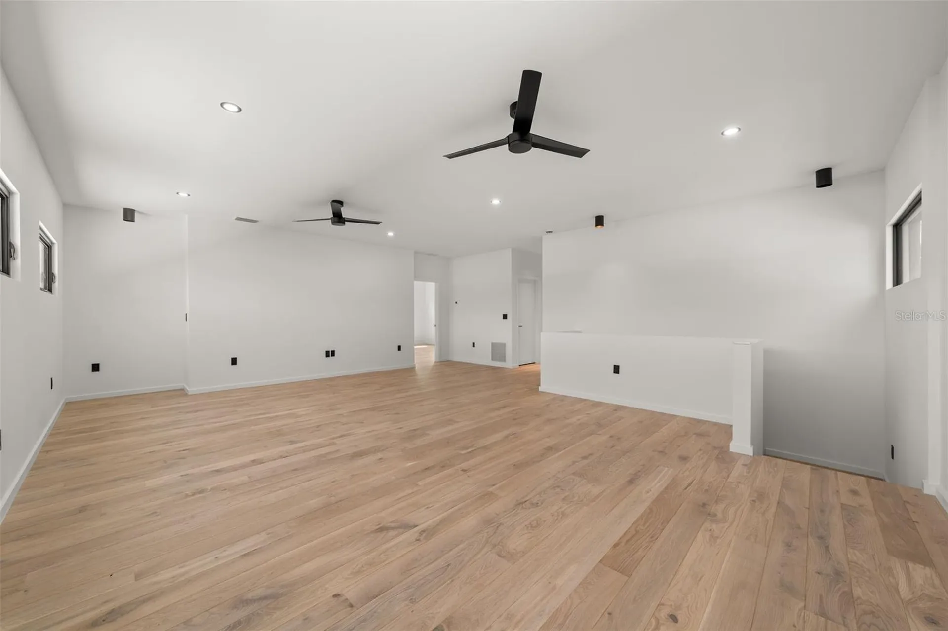 1681 Oak Street Sarasota FL 34236