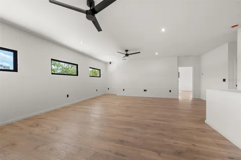 1681 Oak Street Sarasota FL 34236