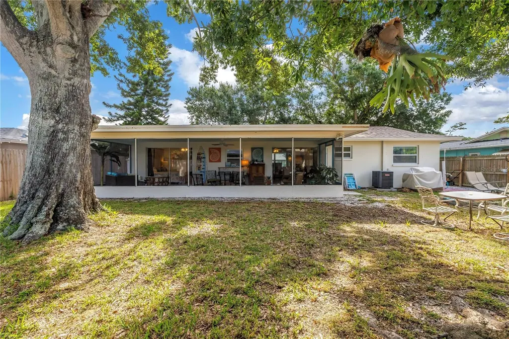11478 Imperial Grove Drive E Largo FL 33774