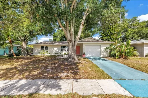 11478 Imperial Grove Drive E Largo FL 33774