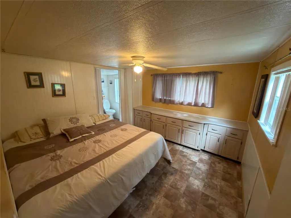 10513 Lynnwood Avenue Lake Wales FL 33898