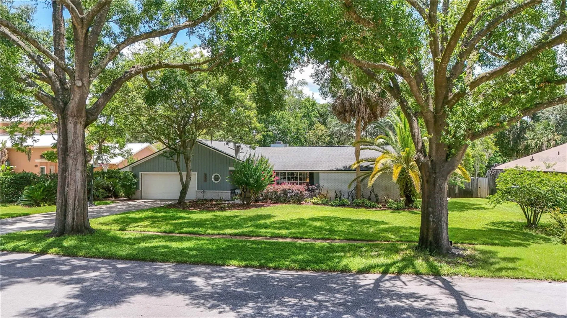 4063 Lake Mira Drive Orlando FL 32817