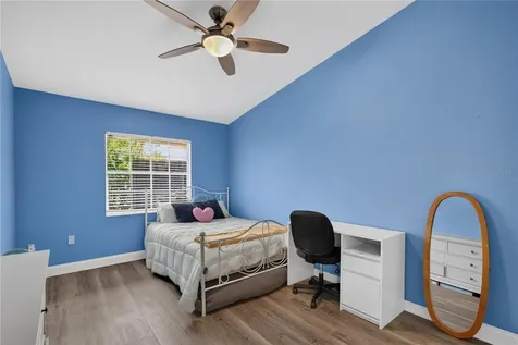 4063 Lake Mira Drive Orlando FL 32817