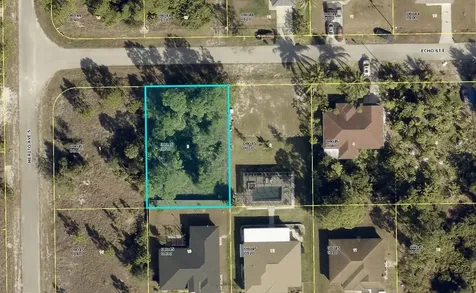 1242 Echo Street E Lehigh Acres FL 33974