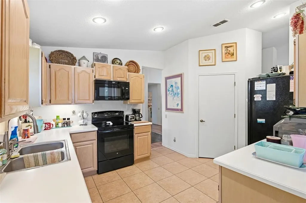 1469 Riverdale Drive Oldsmar FL 34677