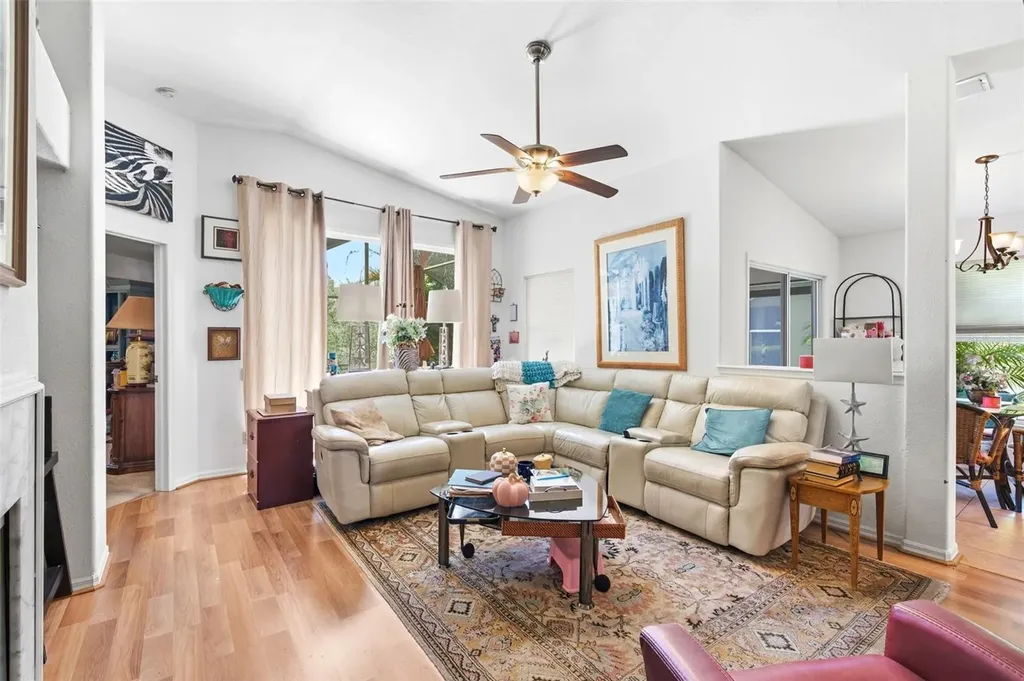 1469 Riverdale Drive Oldsmar FL 34677