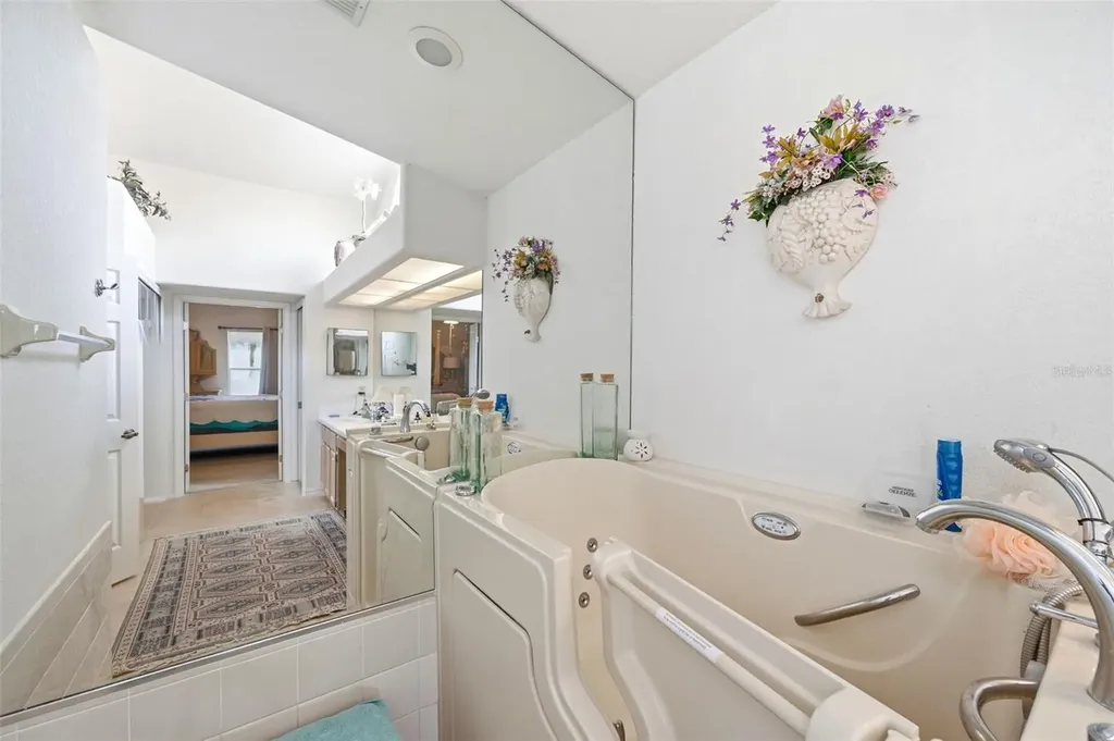 1469 Riverdale Drive Oldsmar FL 34677