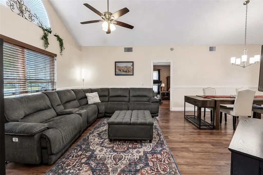 837 Vermont Woods Lane Orlando FL 32824