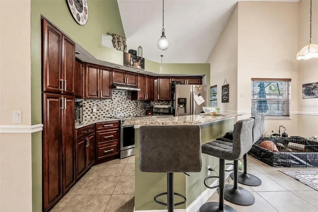 837 Vermont Woods Lane Orlando FL 32824