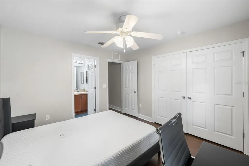2927 SW 35th Place Gainesville FL 32608