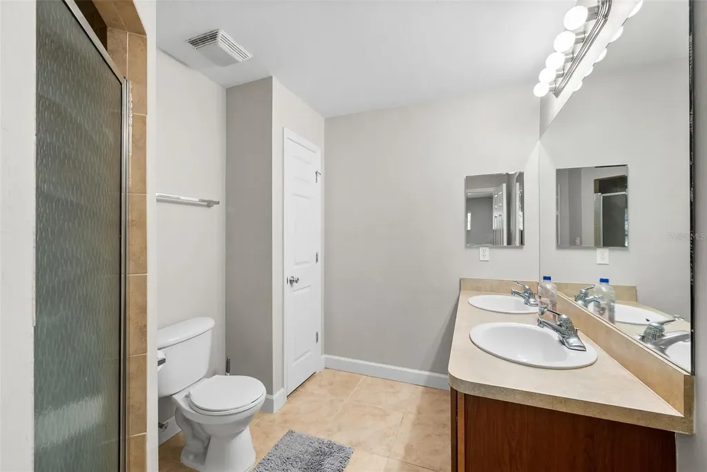 2927 SW 35th Place Gainesville FL 32608