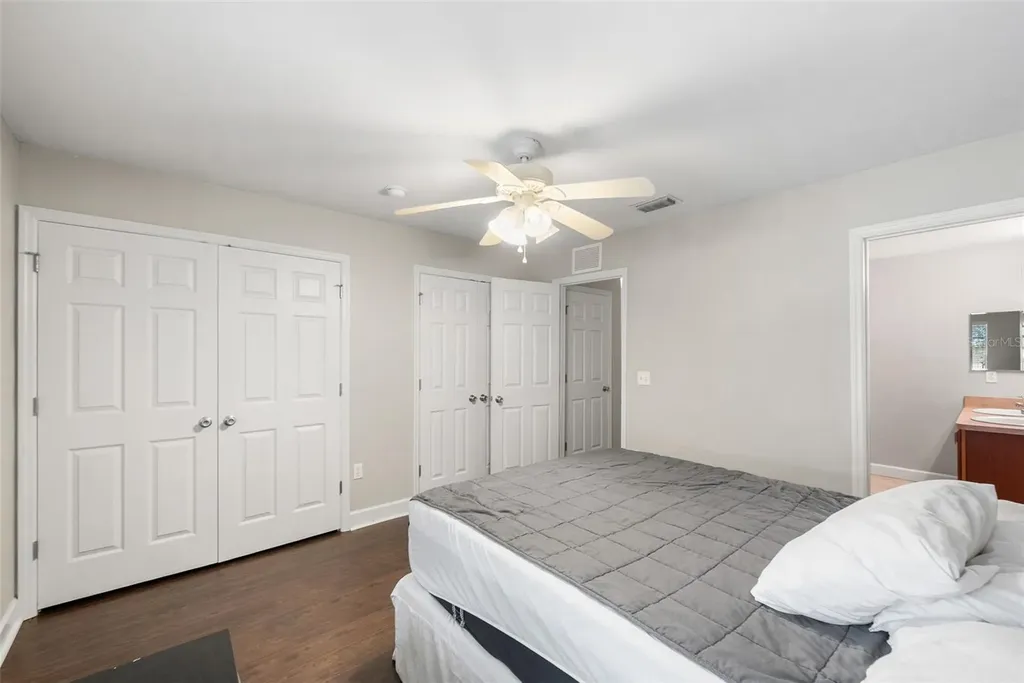 2927 SW 35th Place Gainesville FL 32608