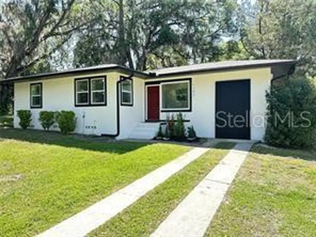 1152 NE 9 Street Ocala FL 34470