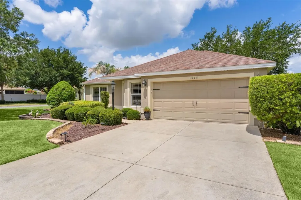 1668 Plum Branch Terrace The Villages FL 32162