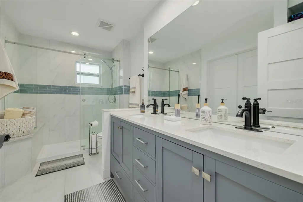 802 Mindy Court Largo FL 33771