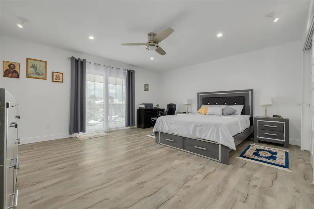 802 Mindy Court Largo FL 33771
