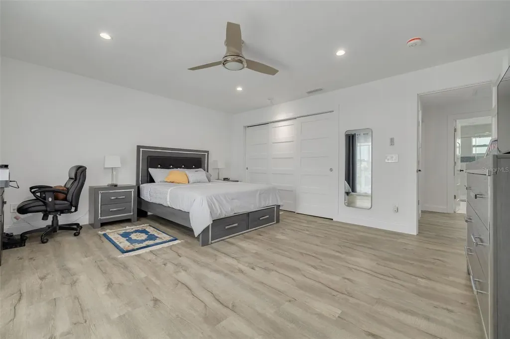 802 Mindy Court Largo FL 33771