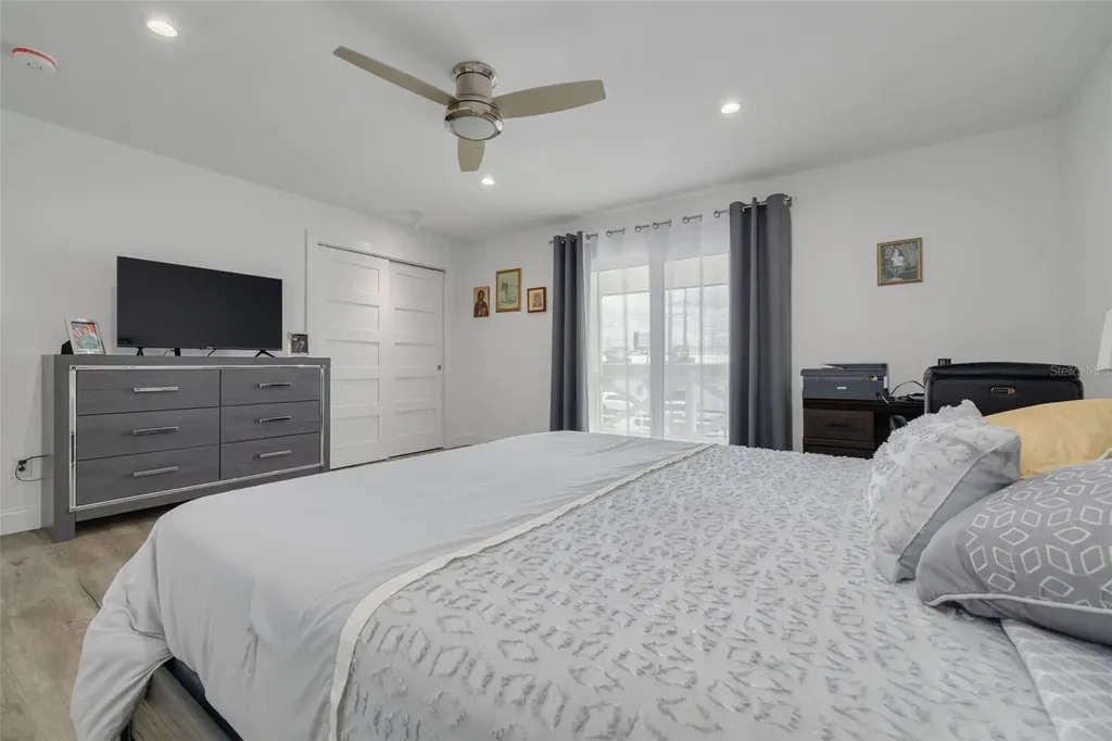 802 Mindy Court Largo FL 33771