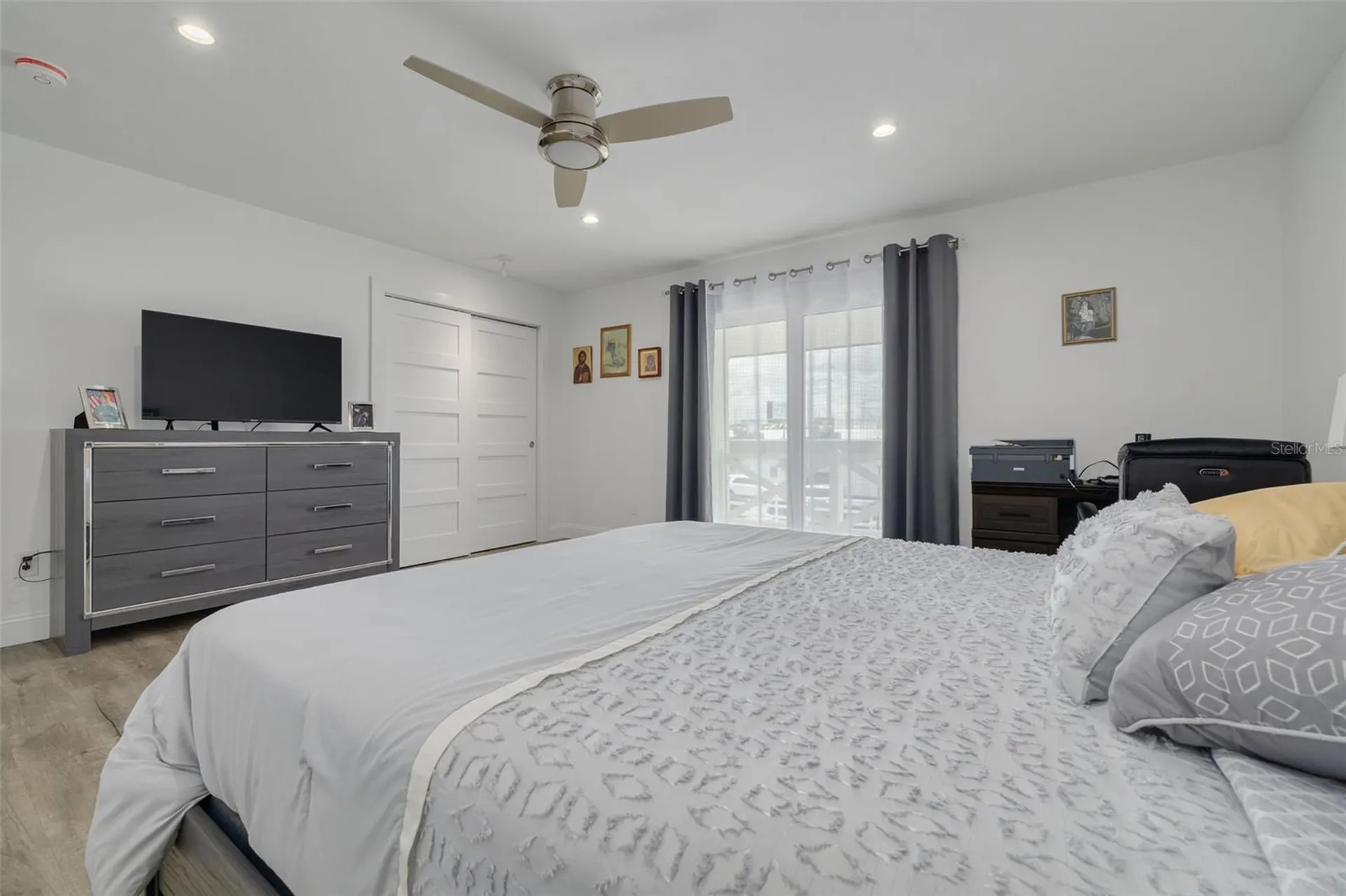 802 Mindy Court Largo FL 33771